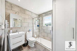 Photo 21- click for photo gallery